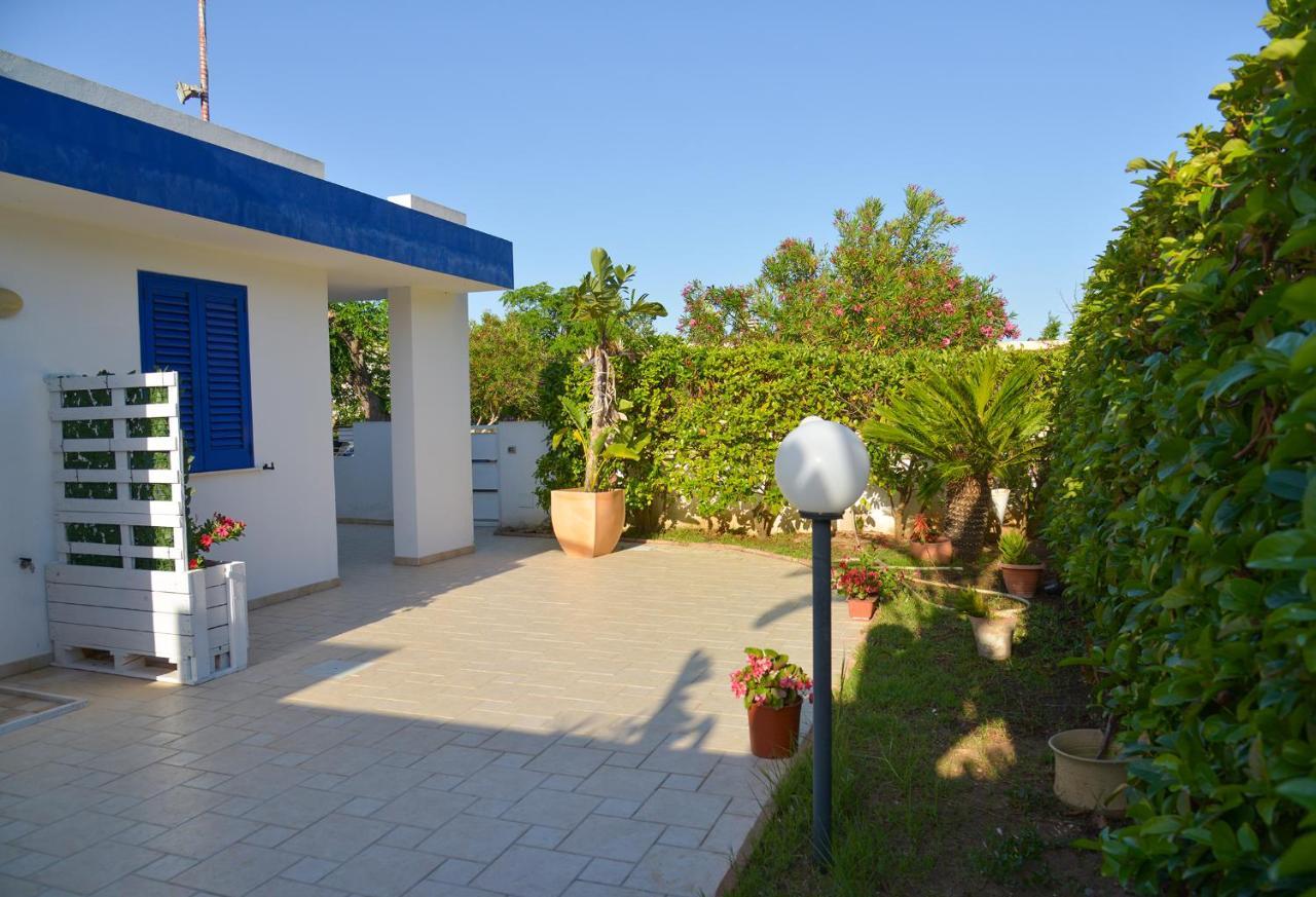 Villetta Da Carmen Torre dell'Orso Exterior foto